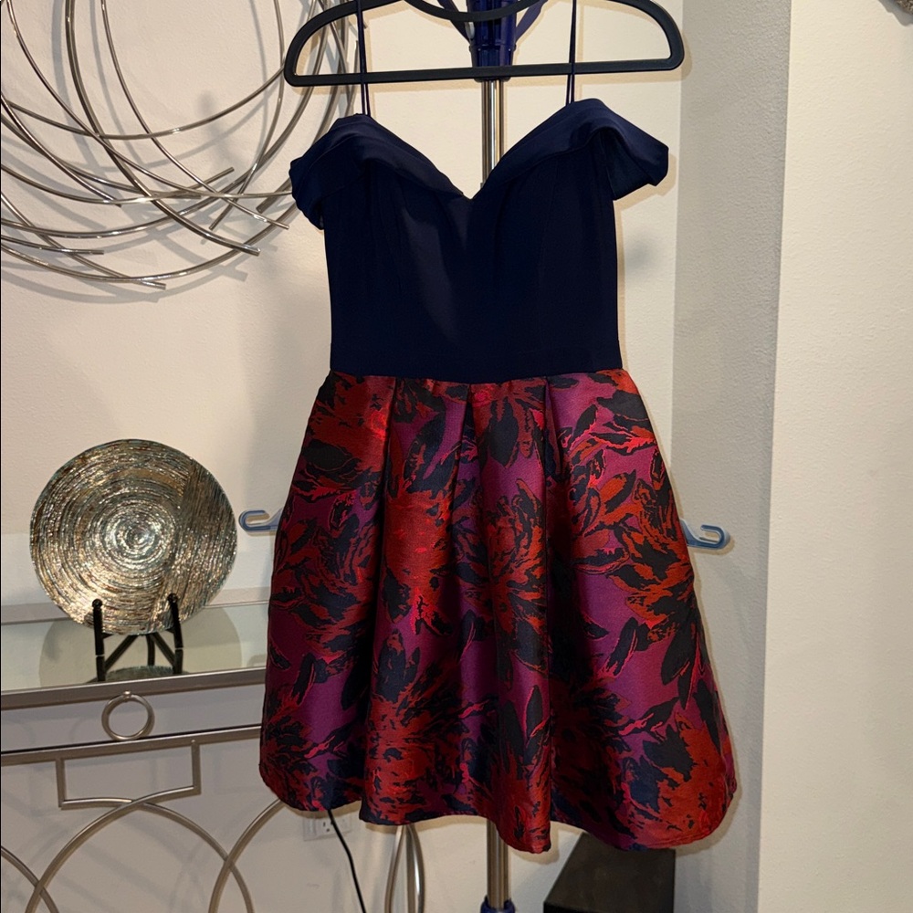 Morgan & Co. Navy and Red Floral dress